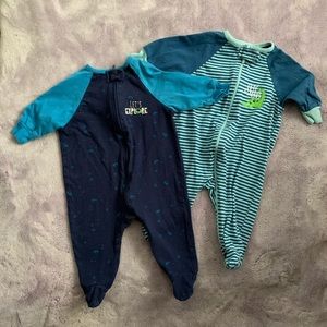 5/$25🛍 Gerber pajamas